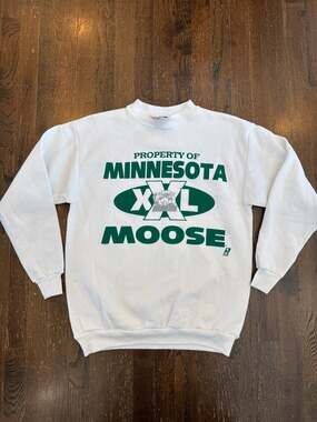 NWT Tultex Vintage IHL Minnesota Moose White Crewneck Sz M